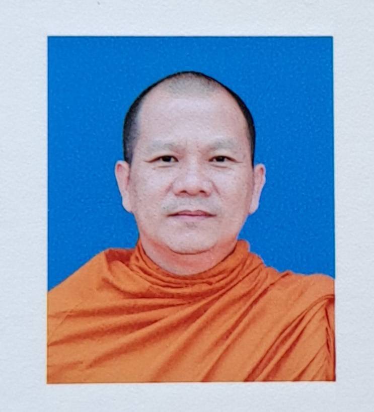 พระมหาไพรัช  วชิโร (อุ้ยเจริญ)